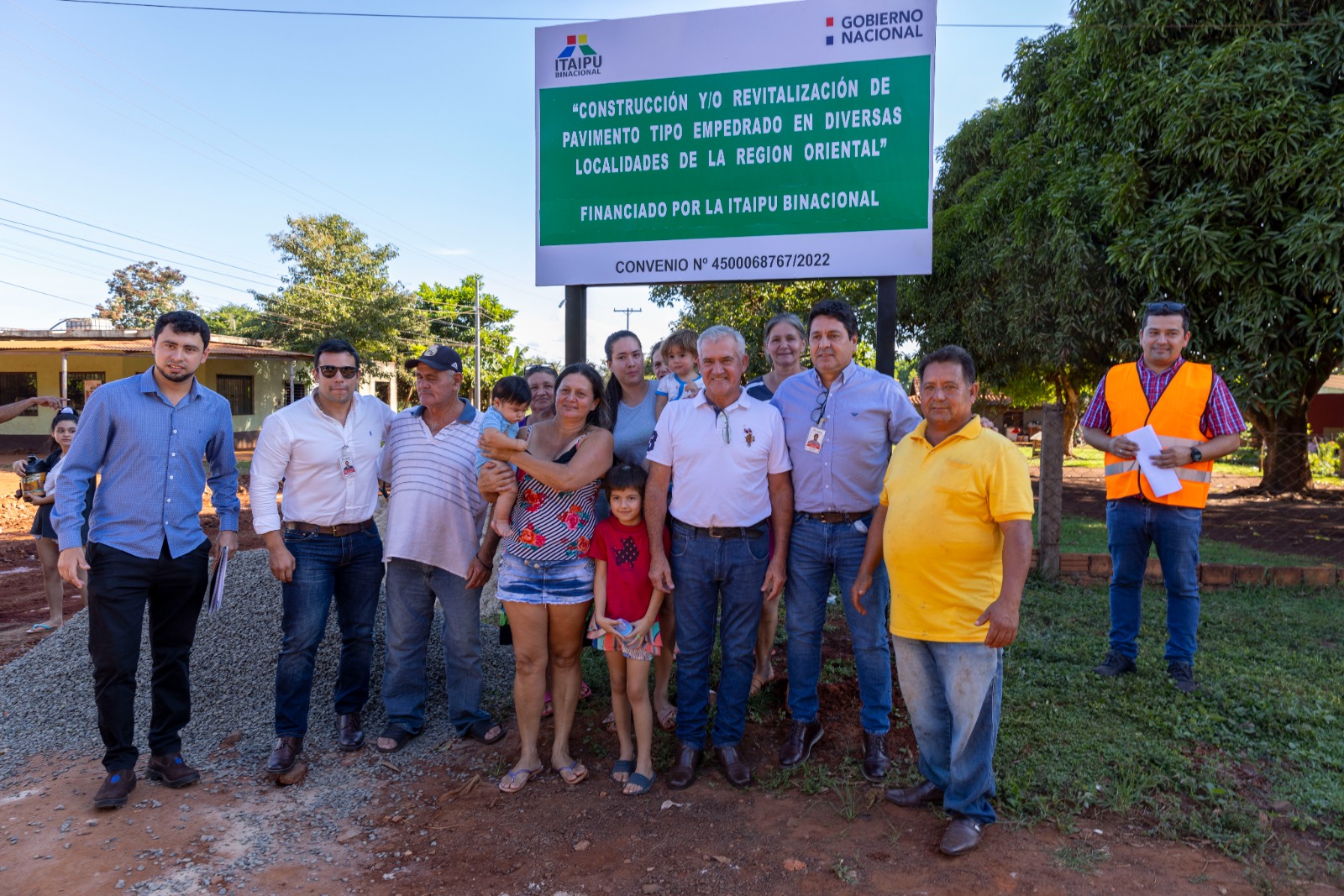 Itaipu Inicia Los Trabajos Para La Construcci N De Pavimentos Tipo