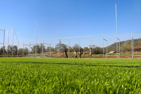 Campo de futebol na comunidade Añetete. Foto: Lígia Leite Soares/Itaipu Binacional